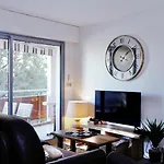 Frejus Plage: Appartement Cosy A 300M De La Mer